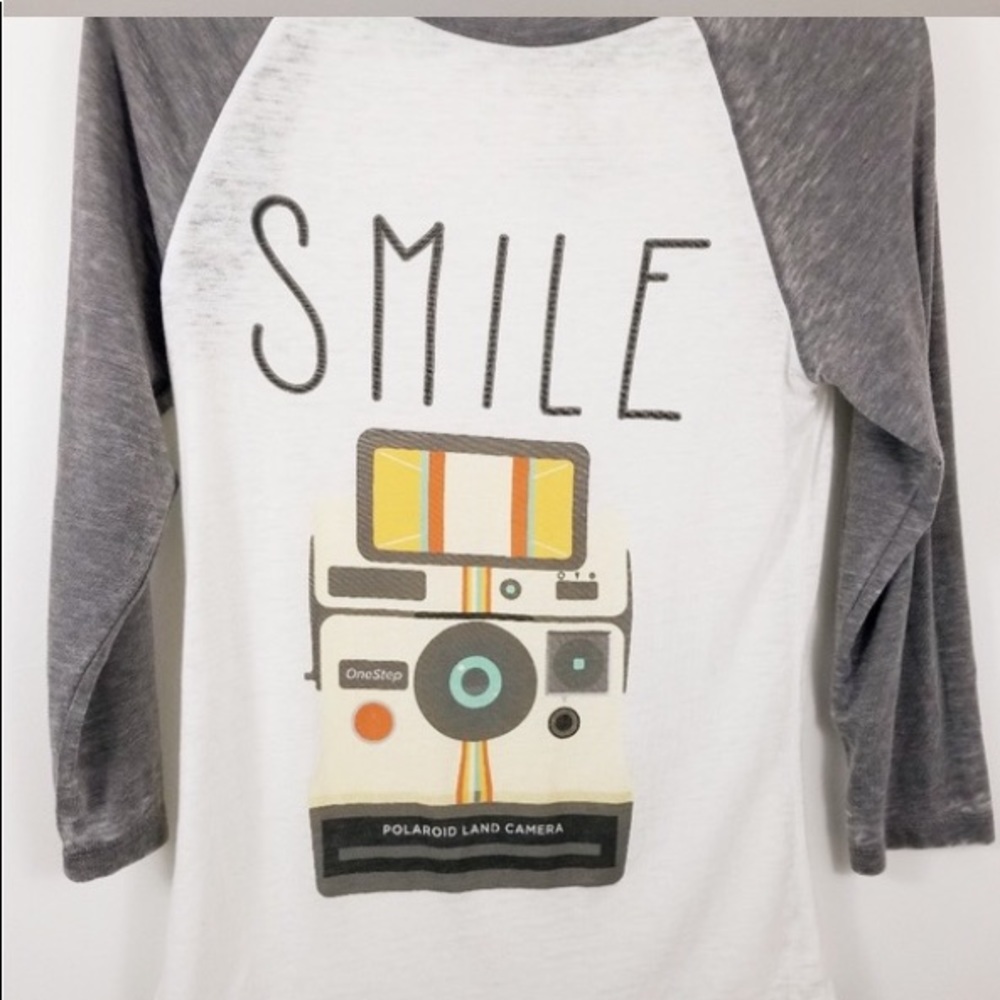 Doe Polaroid M size  baseball white gray camera T